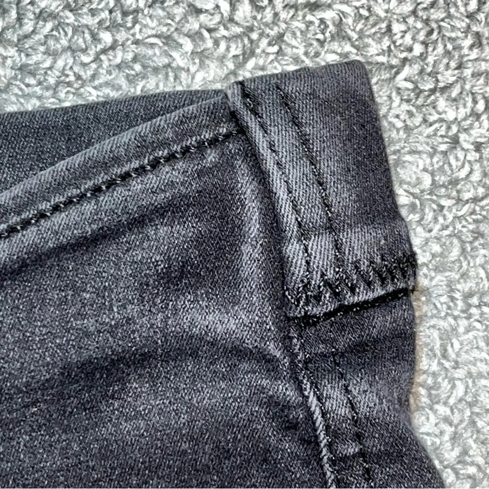 Free People Jeans Mid Rise Skinny Pull On Womens 27 Black Stretch Frayed Hems
